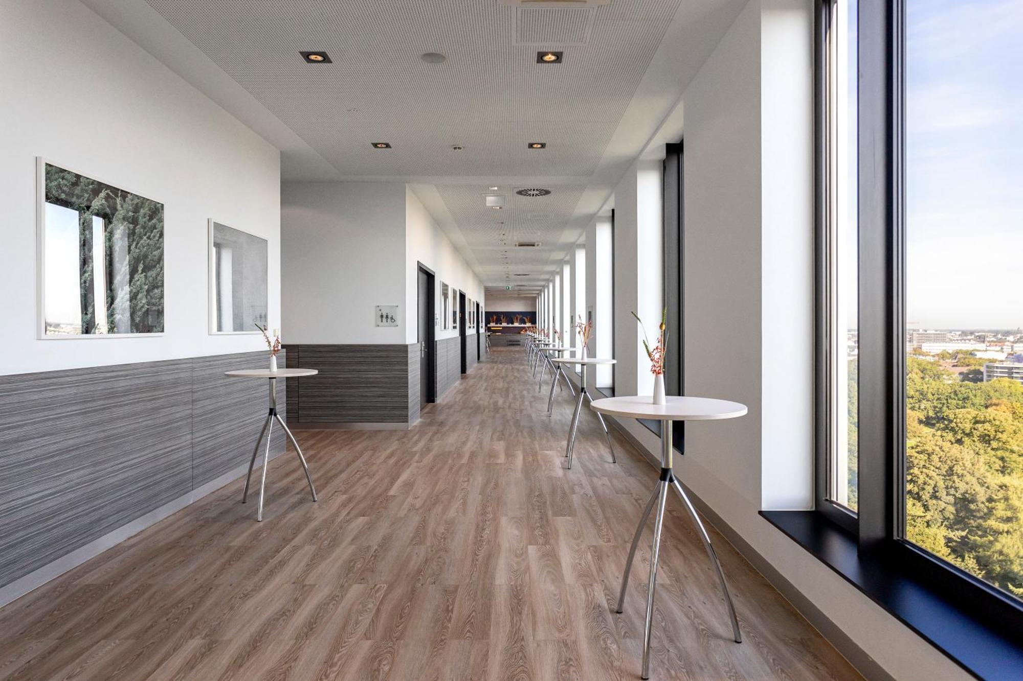 Intercityhotel Hamburg Dammtor-Messe Exteriör bild